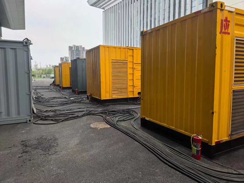 怀柔不同季节柴油发电机组保养有哪些注意事项?